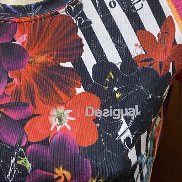 Desigual Activewear Short Sleeve Floral Print Top T-Shirt M - Picture 9 of 12